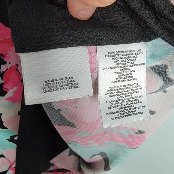 M Black Label by Evan Picone Floral blouse CC - Picture 8 of 10